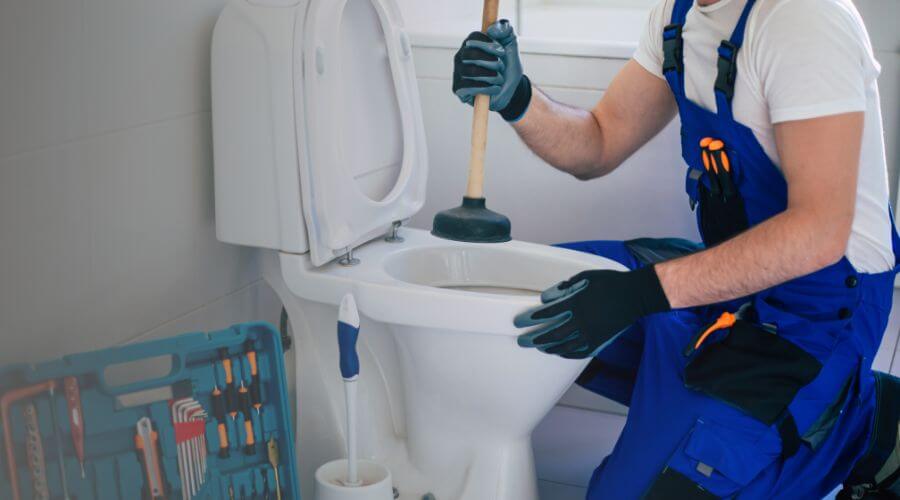 Local annual plumbing maintenance in Richmond, IL